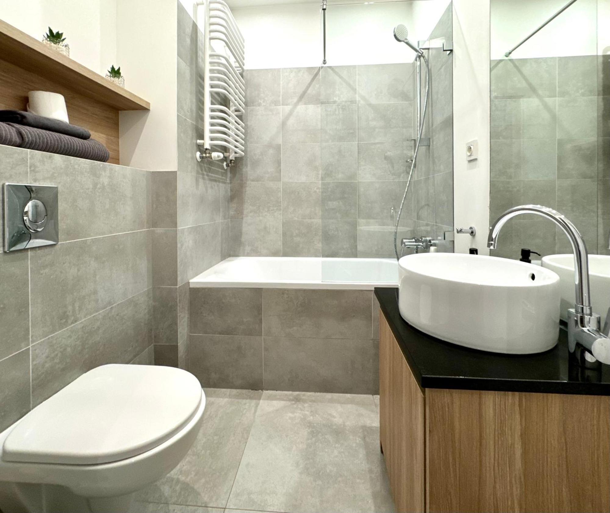 Appartamento K22 Apart In Warsaw Slawinska 505 Esterno foto